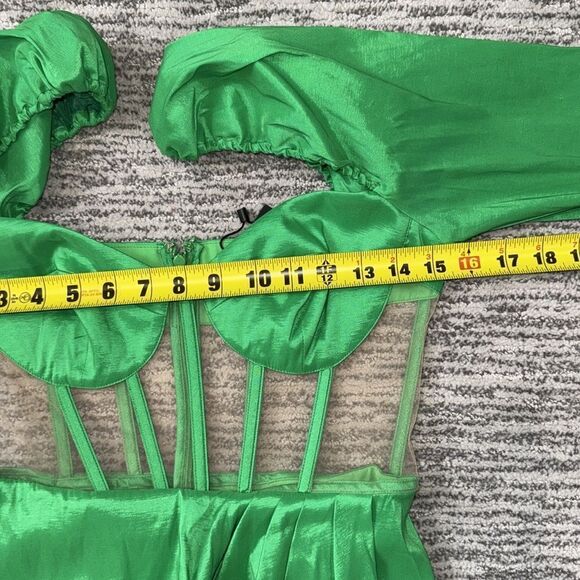 NWT NBD Revolve Tallulah Dress Emerald Green Small - Picture 9 of 13